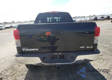 2013 Toyota Tundra Double Cab Sr5 z USA, uszkodzony, nr VIN 5TFUW5F14DX292696